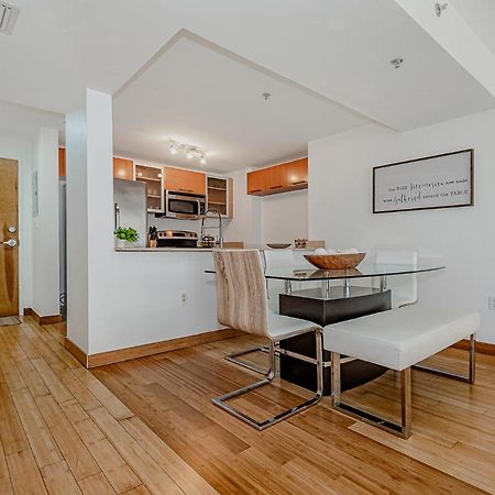 Lovely Condo With City & Ocean Views. Sleep Up To 6 People! マイアミ エクステリア 写真